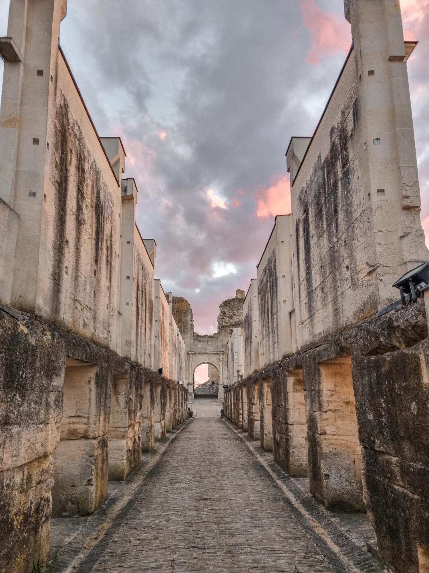 Chateau De Fere Luaran gambar