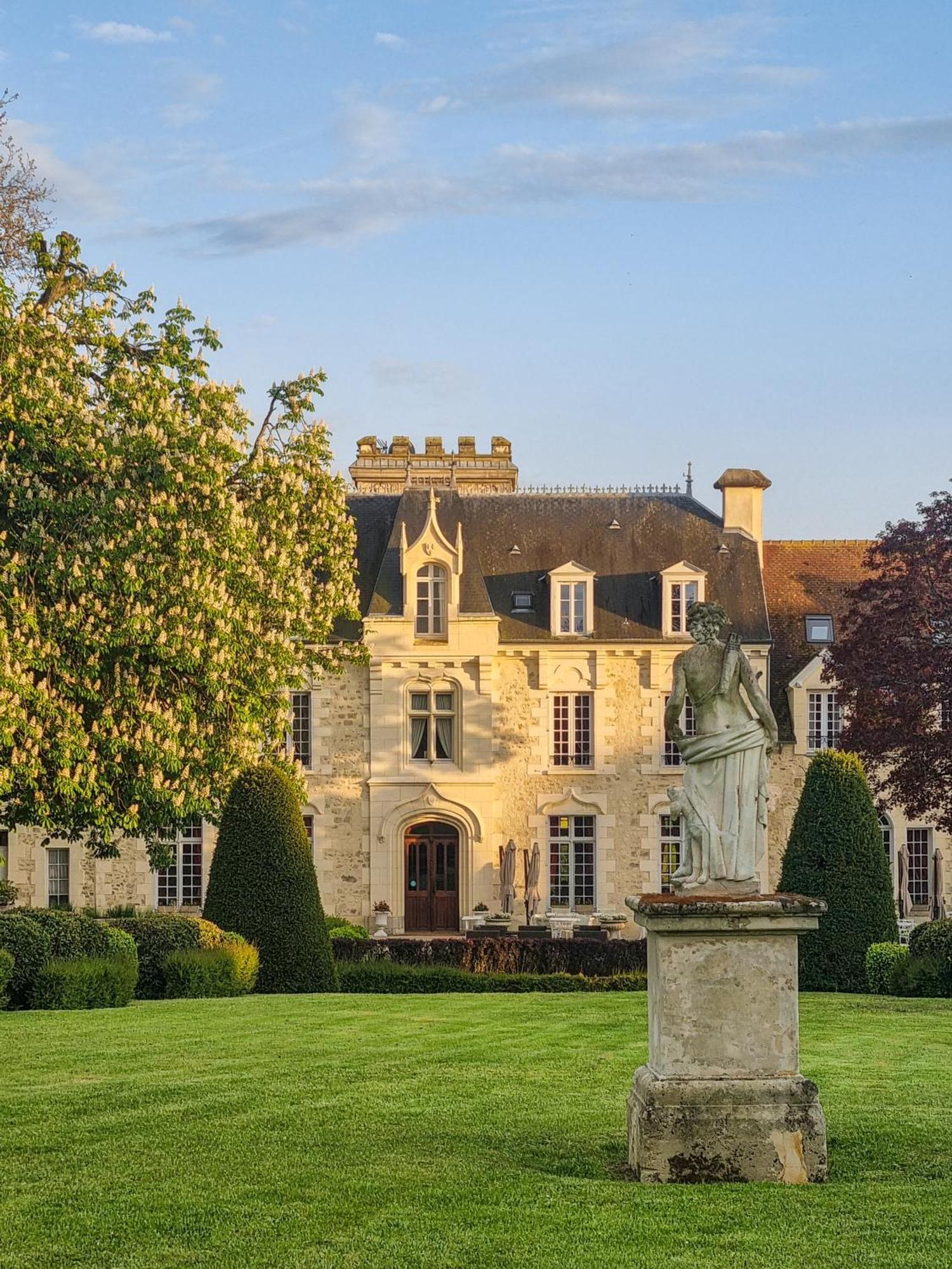 Chateau De Fere Luaran gambar
