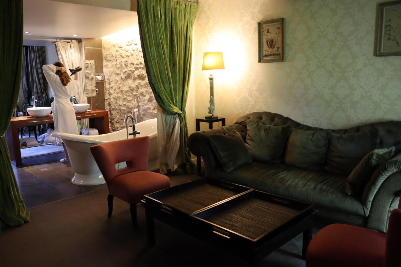 Chateau De Fere Luaran gambar