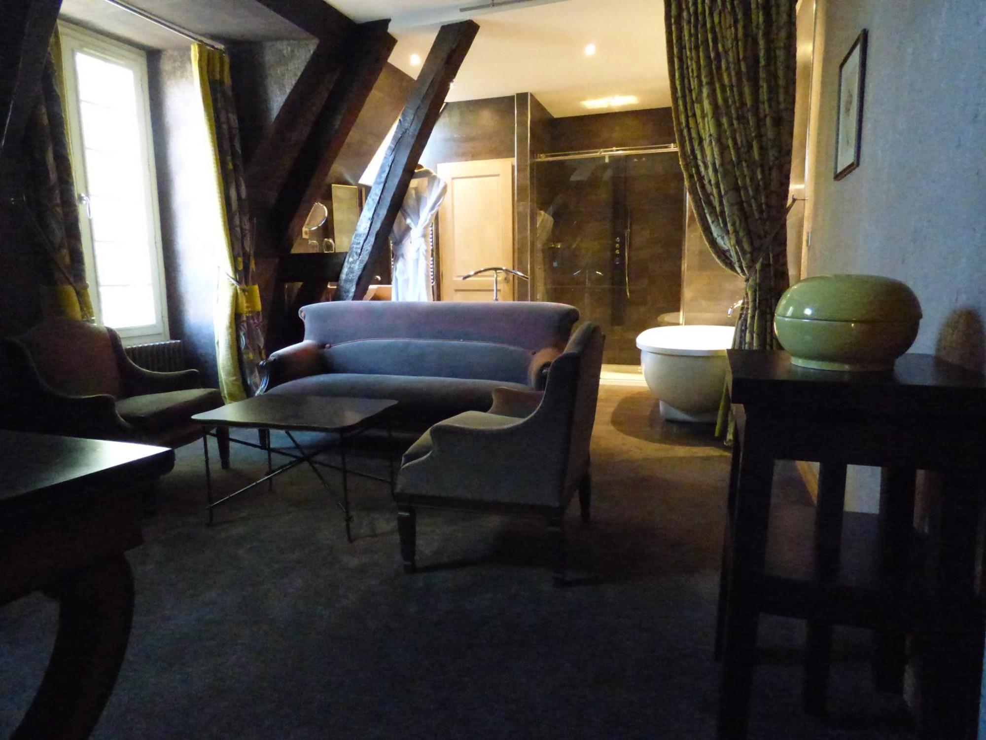 Chateau De Fere Luaran gambar